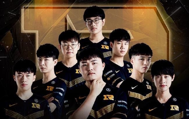 中流砥柱 中流砥柱