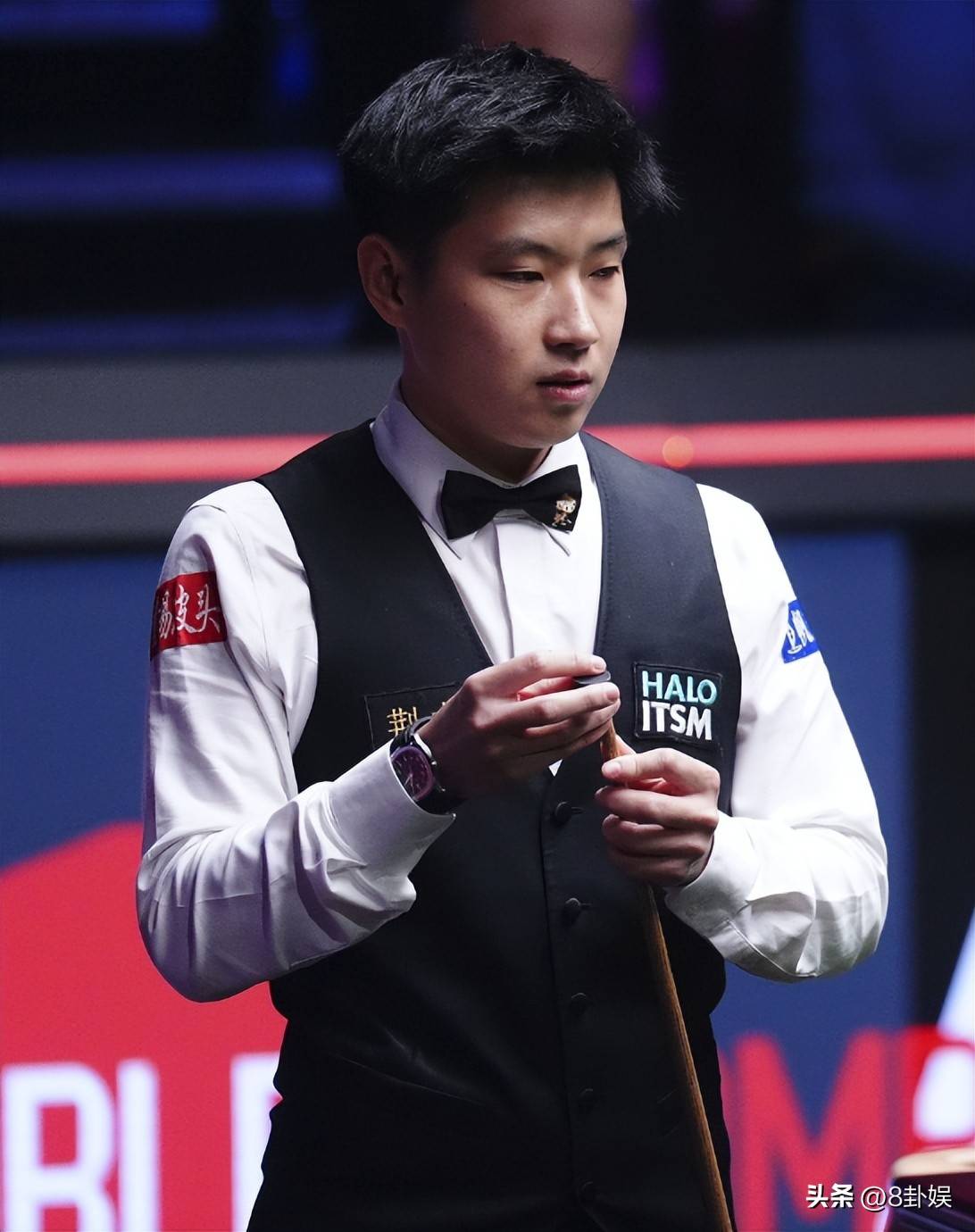 边路传中到 边路传中到